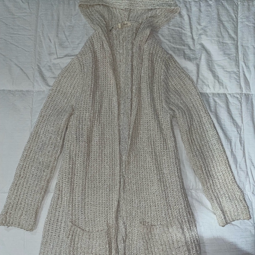 Elan soft cardigan size medium